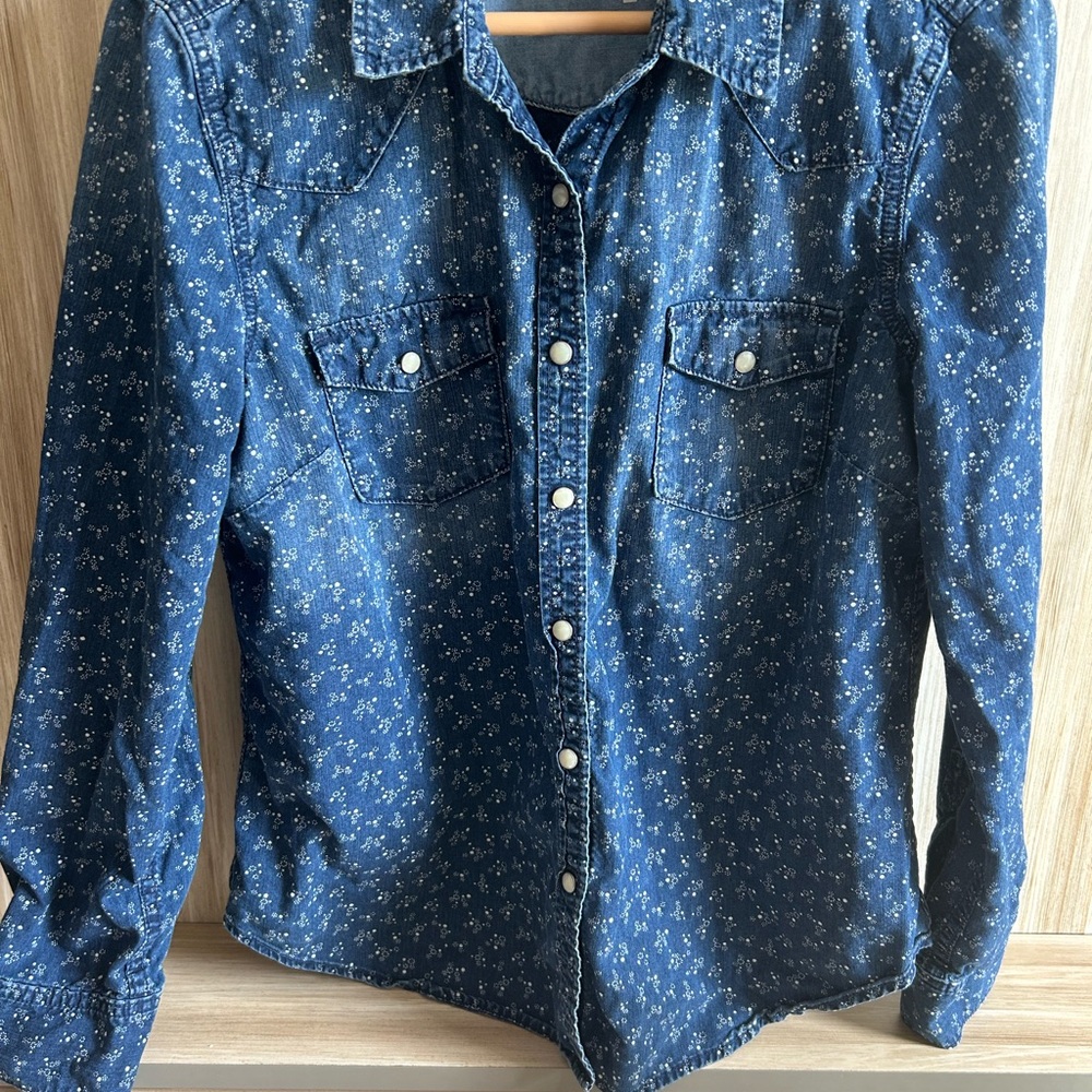 GAP 1969 Floral Pearl Snap Denim Western Shirt
